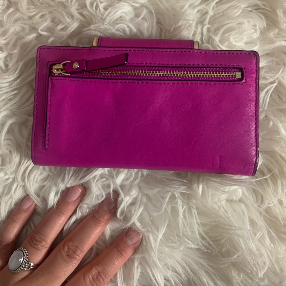 Wallet - Picture 3 of 3
